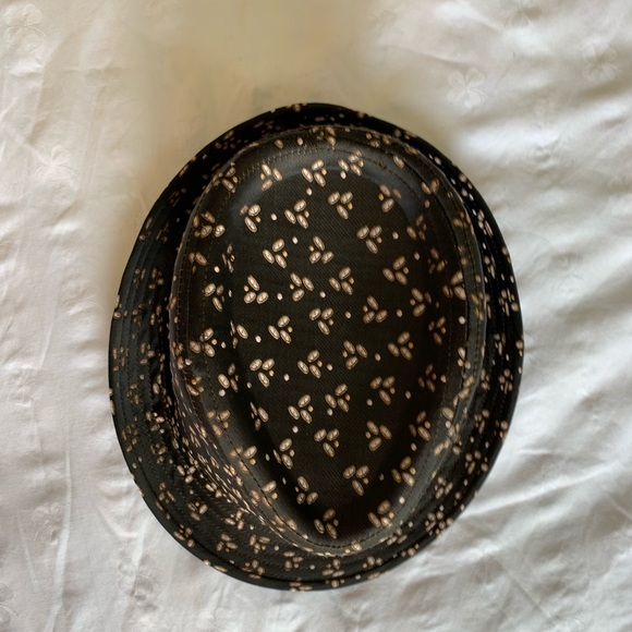 Beautiful gold and black celebrity Goorin fedora - Picture 2 of 12